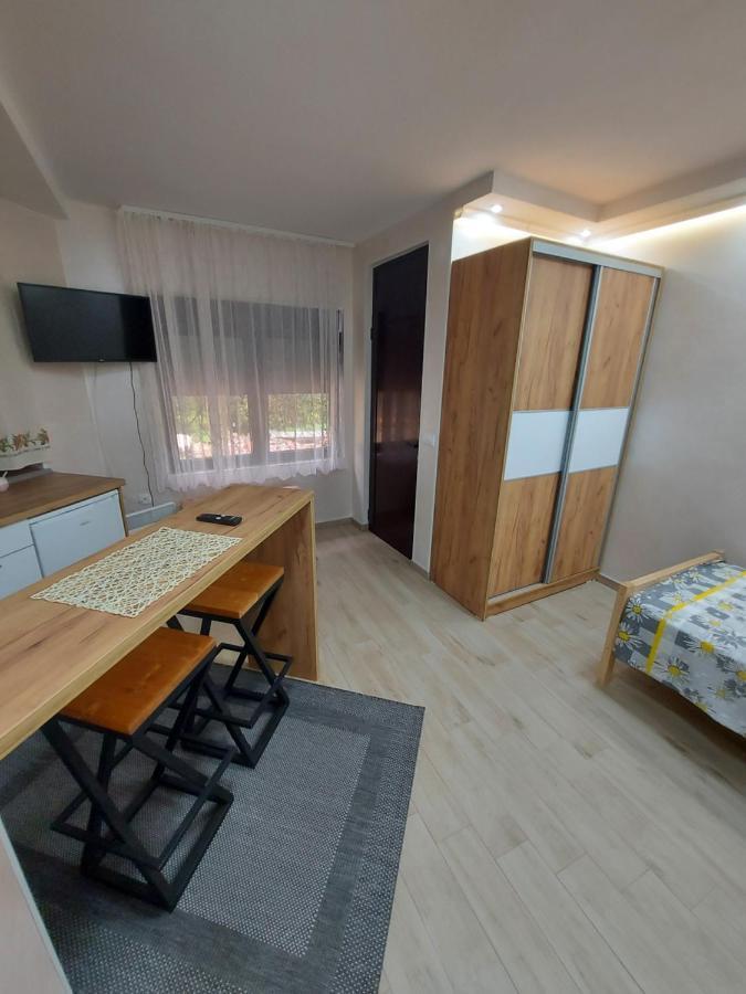 Stiv Apartmani Lukovo Dış mekan fotoğraf